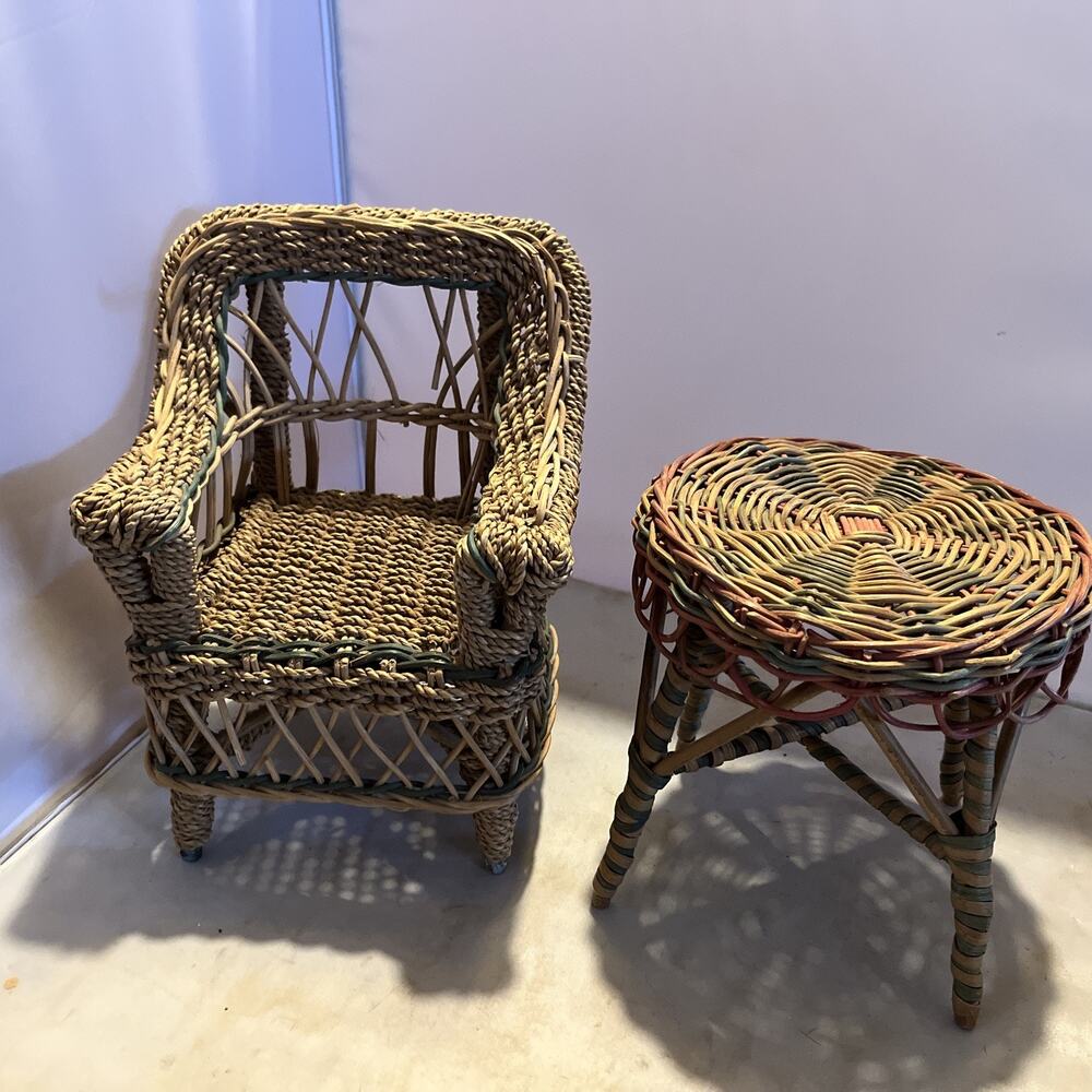 Vintage Wicker Doll or Teddy Bear Chair & Table Furniture Green Strpe 7.25” Tall